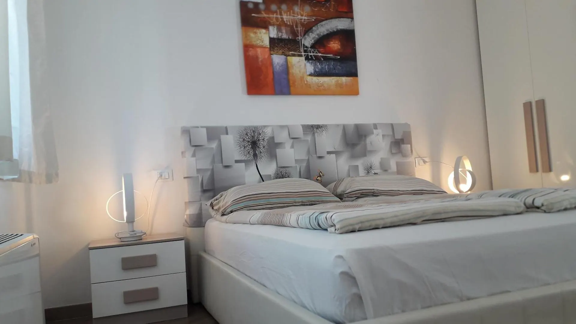Apartment Nice Livings Gioia Milan Italy